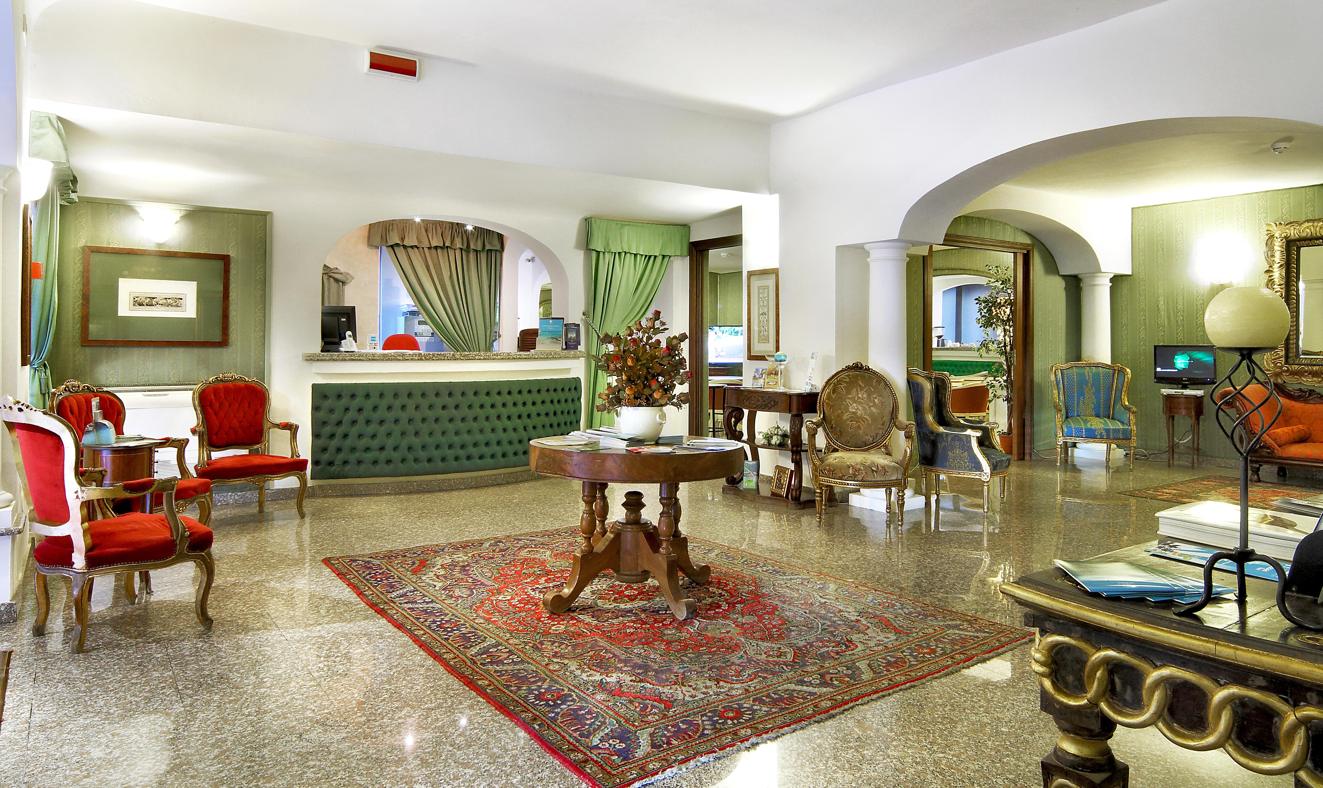 Colonna Palace Hotel Mediterraneo Ольбія Екстер'єр фото
